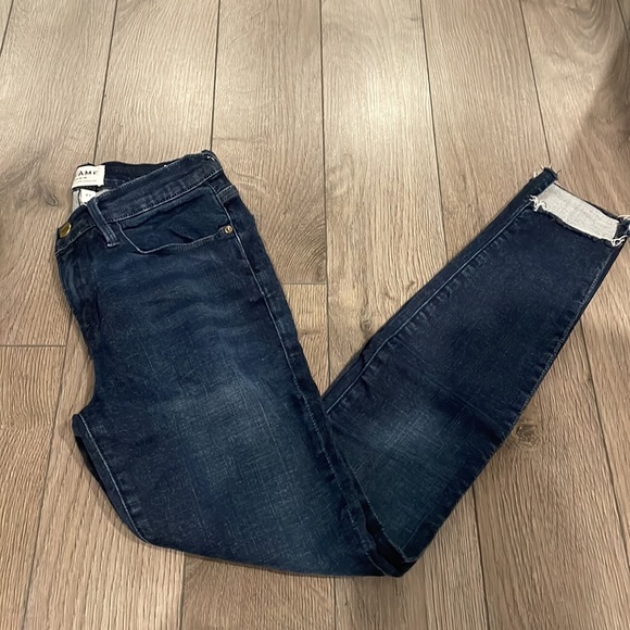 FRAME Le Skinny Jeans Size 27 Waist Raw Frayed Step Hem Galvin Wash LSJRS206 - Picture 6 of 6